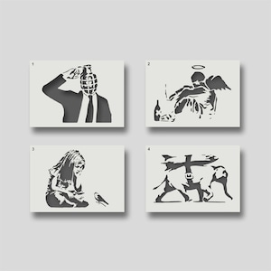 Peut inclure: Quatre pochoirs noirs et blancs sur fond blanc. Les motifs sont numérotés de 1 à 4. Le motif 1 montre un homme avec une grenade pour tête. Le motif 2 montre un ange avec une auréole assis avec une cigarette et une bouteille. Le motif 3 montre une fille assise avec un oiseau. Le motif 4 montre un éléphant avec une croix sur le dos.