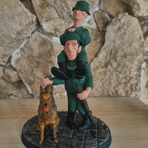 The Great Stroll Figurine