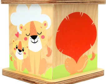 Wooden Piggy Bank for Kids | Lion Themed Nursery Shelf Décor Money Coin Bank | Personalized Piggy Bank for Boys & Girls