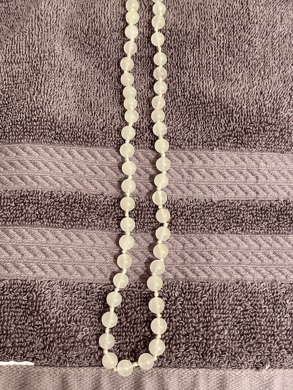 White agate necklace used - image 1