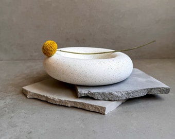 CHUNKY Concrete Tray, Pebble Tray, Catch All Tray, Jewelry Display, Cloud Trinket Tray, Bubble Dish, Chubby Plate, Minimalist Cement Bowl