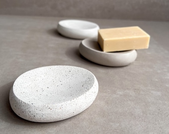 Portasapone in cemento PEBBLE, portasaponetta, vassoio per sapone fatto a mano, portasapone, espositore per gioielli in cemento, porta anelli, vassoio portaoggetti, portagioielli