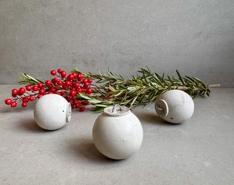 Beton Weihnachtsverzierung, Zement Winter Dekor, Minimalist Baum Dekor, Urlaub Ornament, Moderne Steinkugel Ornament, Festliche Wohnkultur