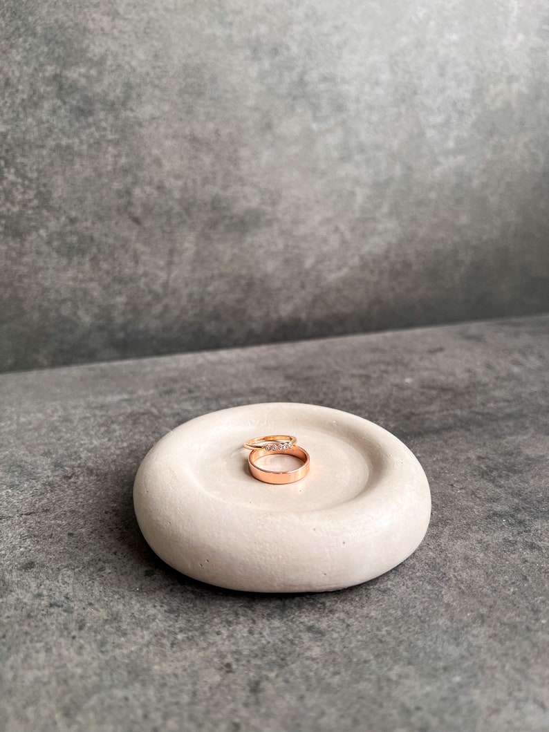 Small Cloud Concrete Tray, Pebble Tray, Decorative Tray, Ring Dish, Catch All Tray, Bubble Tray, Jewelry Display, Minimalist Tray, Decor image 5