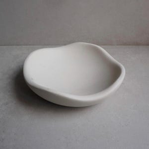 Wavy Concrete Bowl | Asymmetrical Catchall, Decorative Tray, Organic Shaped Trinket Tray, Sculptural Japandi Decor, Curvy Stone Homewares image 9