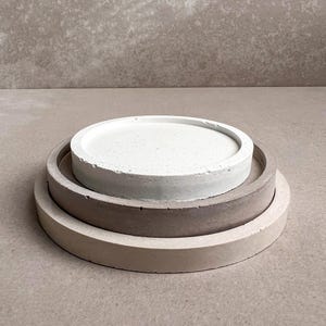 Round Concrete Tray, Plant Tray, Jewelry Holder, Ring Holder, Cement Dish, Minimalist decor, Modern Tray, Drainage Tray, Concrete Coaster