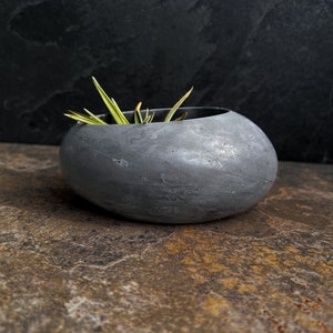 Concrete Minimalist Planter, Slanted Pot, Table Centerpiece, Asymmetrical Pot, Succulent Planter, Decorative Pot, Modern Pot, Nordic, Pebble image 4