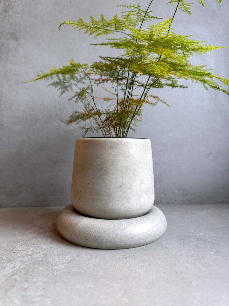 Concrete Planter with Saucer, Modern Plant Pot, Bubble Planter, Decorative Cement Pot, Minimalist Pot with Saucer, Nordic Pot, Chunky Pot image 1