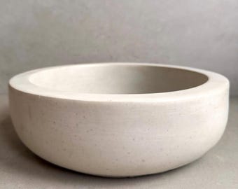 Minimalist Concrete Bowl, Modern Bowl for Moss, Catch All Dish, Large Cement Bowl, Contemporary Bowl, Simple Centerpeice Decor, Fruit Holder
