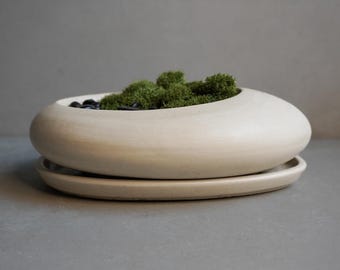 Concrete Ikebana Vase | Kokedama Display Vessel, Bonsai Pot with Drainage, Japandi Pot with Saucer, Pebble Pot, Calm Aesthetic, Wabi Sabi