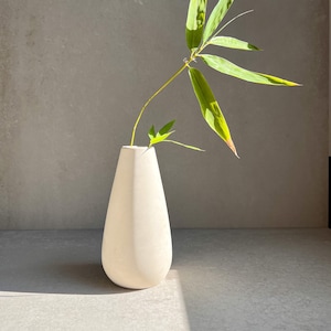 Minimalist Concrete Vase, Nordic Flower Vase, Simple Vase, Modern Vase Decor, Dried Flower Container, Cement Art Vase, Decorative Bud Vase image 5