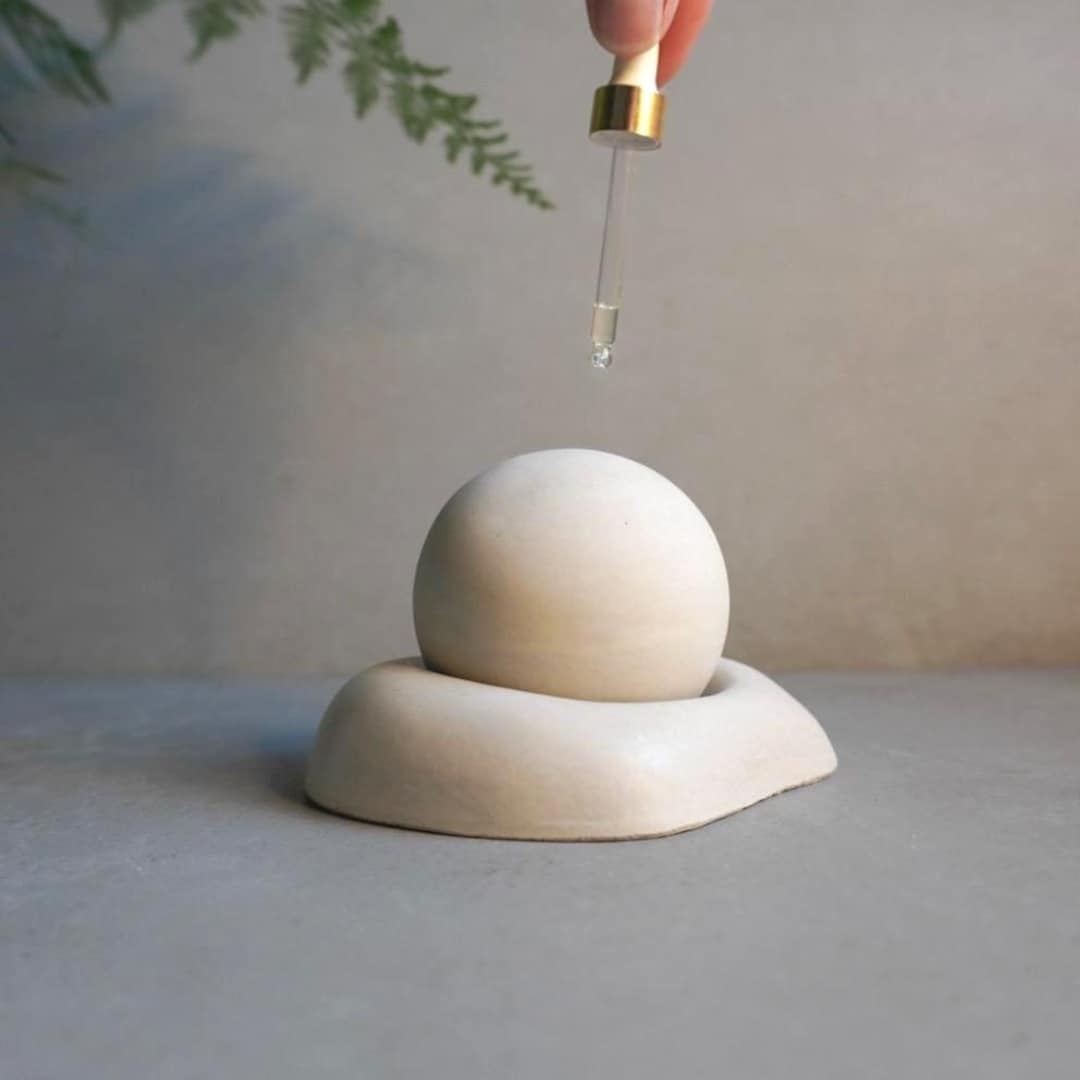 Passive Essential Oil Diffuser, Aromatherapy Ball, Concrete Scent ...