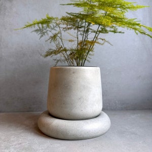 Beton Übertopf mit Untersetzer, Moderner Blumentopf, Bubble Planter, Dekorativer Zementtopf, Minimalistischer Topf mit Untersetzer, Nordischer Topf, Chunky Pot
