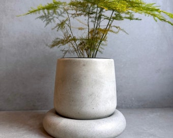 Concrete Planter with Saucer, Modern Plant Pot, Bubble Planter, Decorative Cement Pot, Minimalist Pot with Saucer, Nordic Pot, Chunky Pot