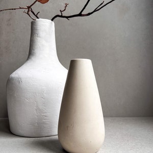 Minimalist Concrete Vase, Nordic Flower Vase, Simple Vase, Modern Vase Decor, Dried Flower Container, Cement Art Vase, Decorative Bud Vase image 2