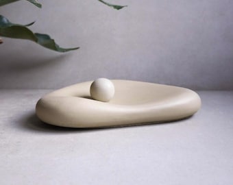 Organic Concrete Tray, Soft Sculptural Catchall, Bean Shaped Jewelry Display, Chunky Japandi Decor, Pebble Trinket Tray, Abstract Dish