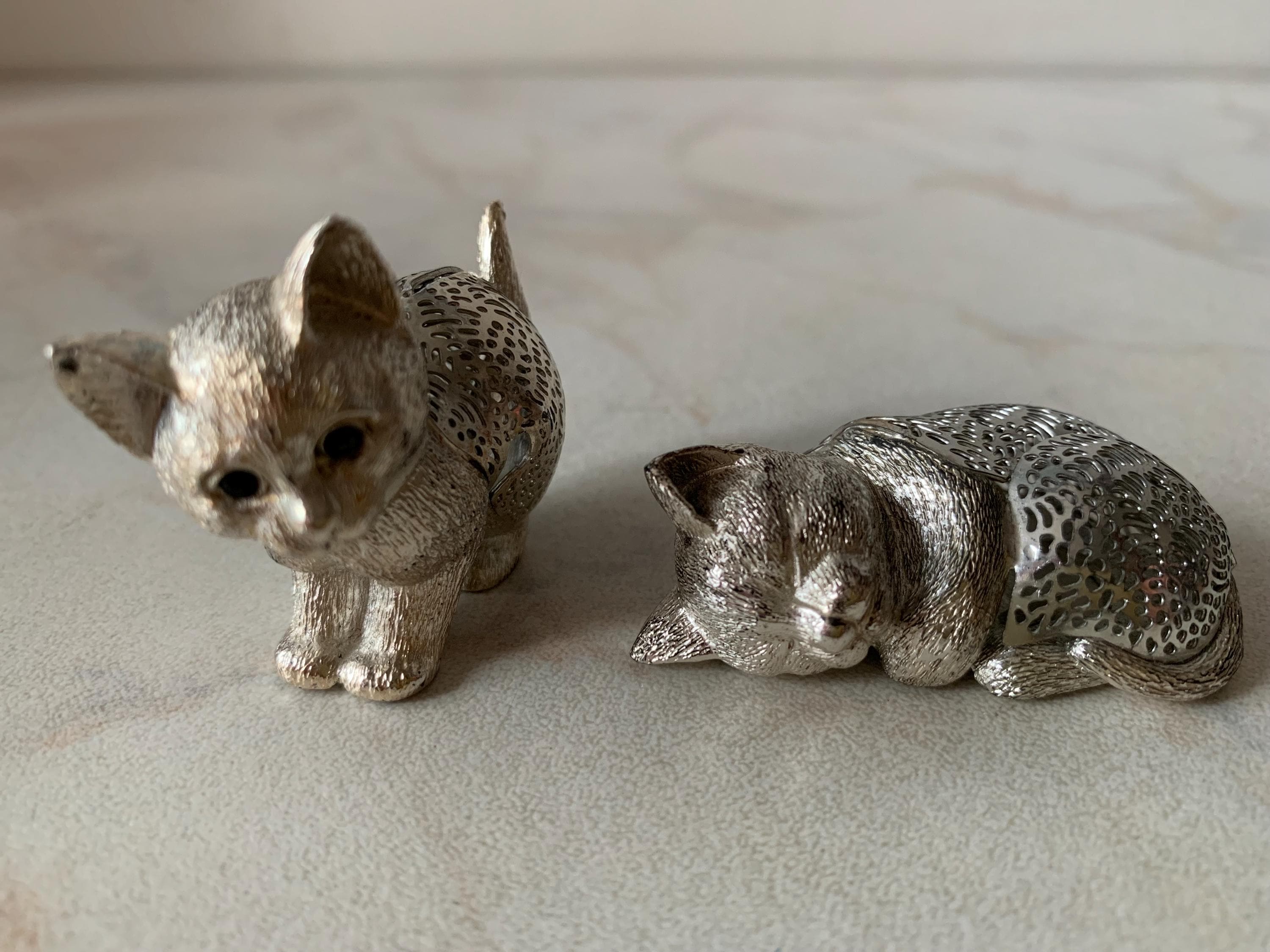 【希少】クリストフル 子猫 オブジェ シルバー 置物 Christofle 2 Silver Metal Cats CHRISTOFLE. Silver Light Collection. - Etsy Israel