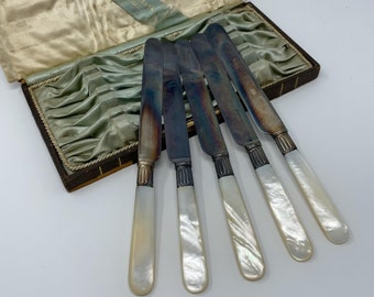 Vintage Mother of Pearl Silver Plate Knives - Hennegen Bates Set
