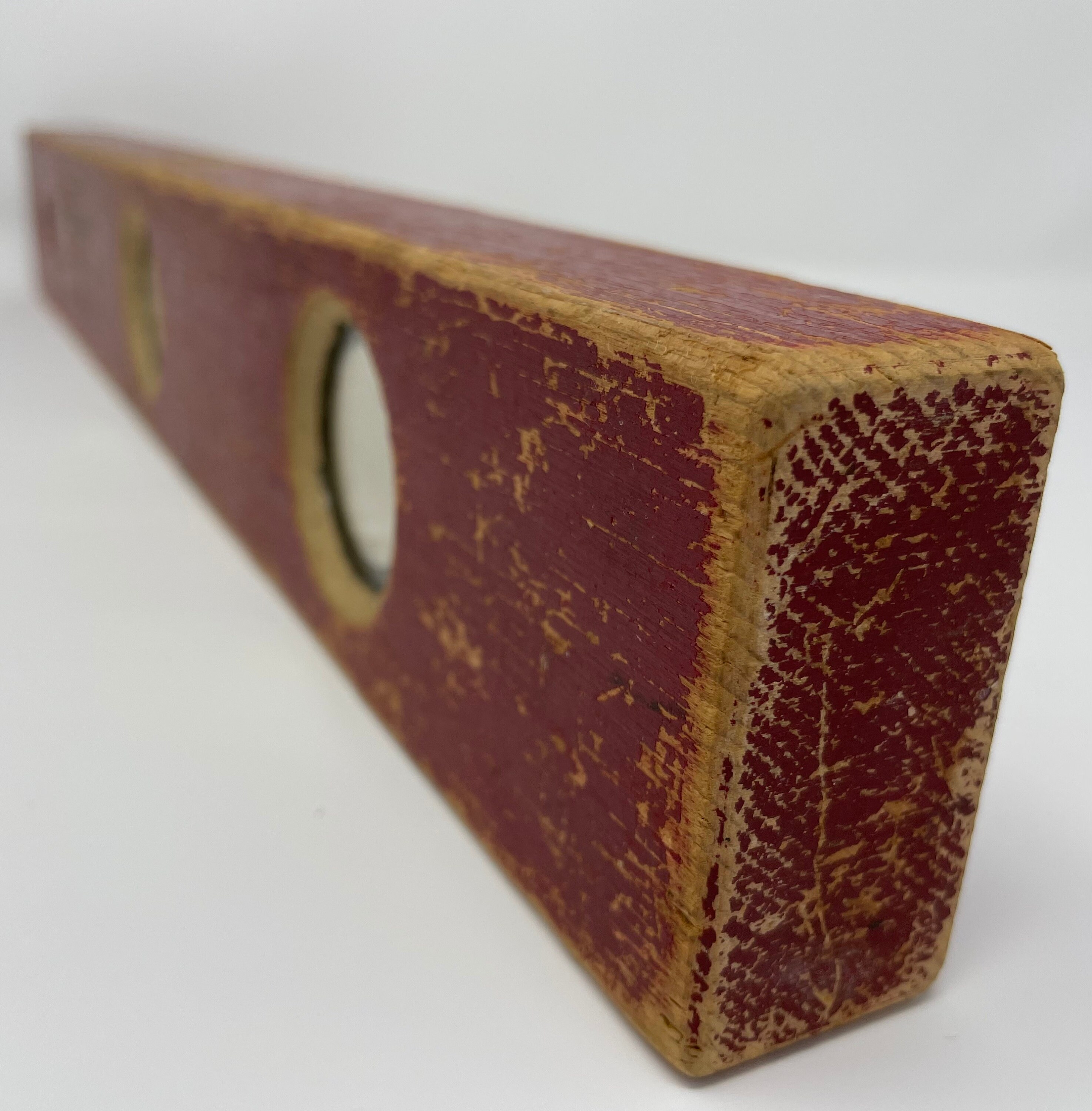 Vintage Level in Old Red Paint by Millers Falls Company, Vintage Wood
