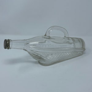 Vintage London Winery Bottle: Ontario Canada Logo, Screw Top Server