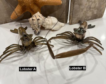 Vintage Brass Lobster Wall Decor - Maine Coastal Style, 11.5"