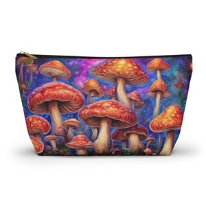 Trippy Mushroom Accessory Pouch, Trippy Mushroom Bag, mushroom makeup bag, mushroom pencil case, Mushroom Gift