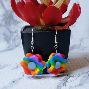 Rainbow Flower earrings, Clay flower earrings, rainbow earrings, Pride earrings, Pride jewelry, rainbow earrings