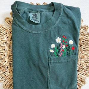Comfort Colors Crewneck Embroidered Wildflower Pocket Tshirt. Boho Flower Shirt. Embroidered Shirt. Gift for her or Girlfriend Gift.