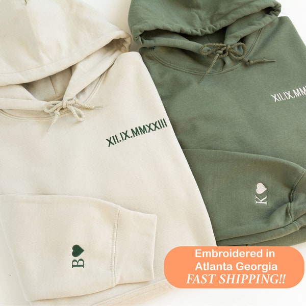 Sudadera con capucha bordada con números romanos para aniversario, regalo de aniversario para él, regalo de pareja, regalo de San Valentín, regalo de Navidad para él.