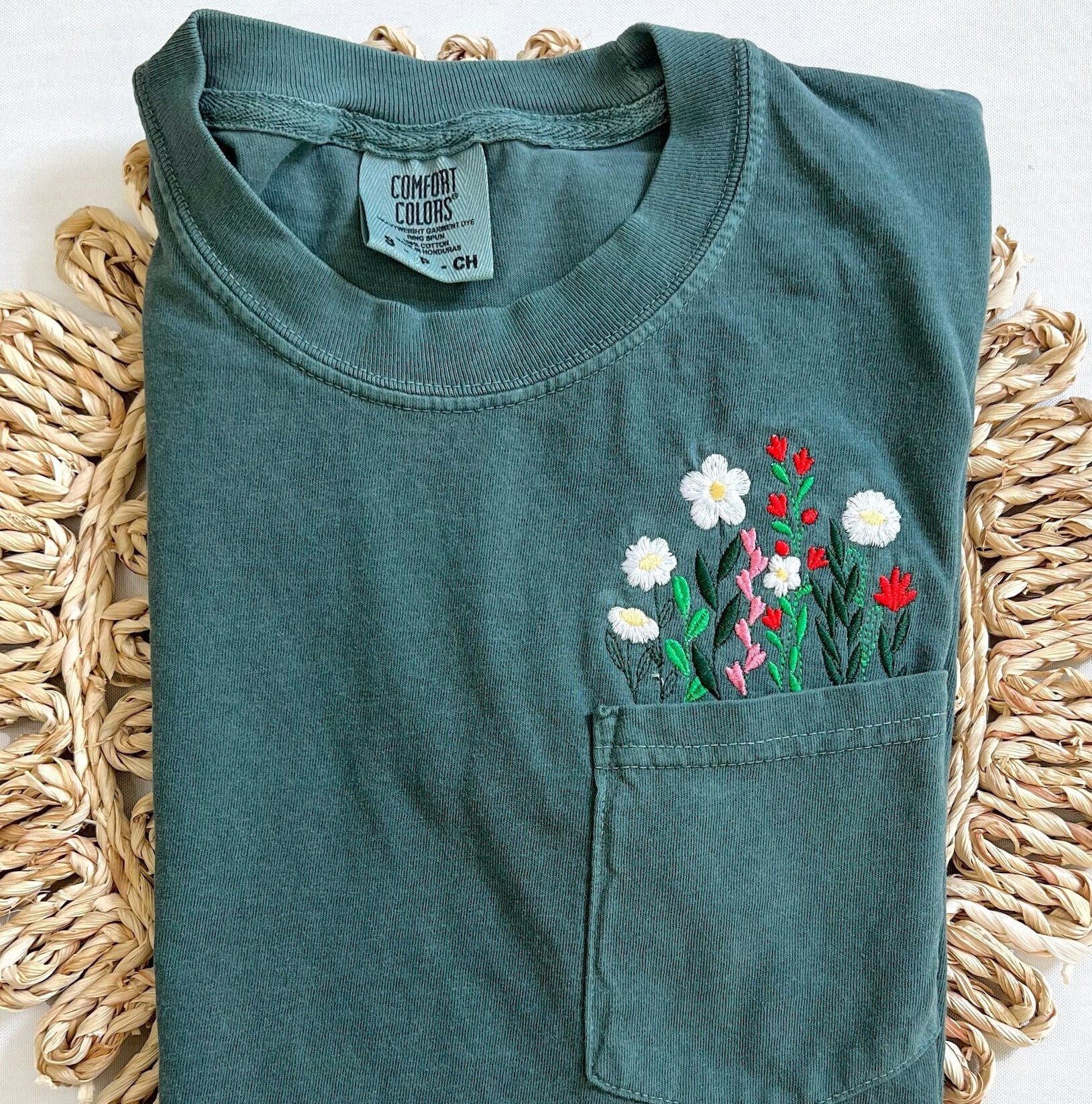 新品ERiKOKATORi Flower embroidery shirts