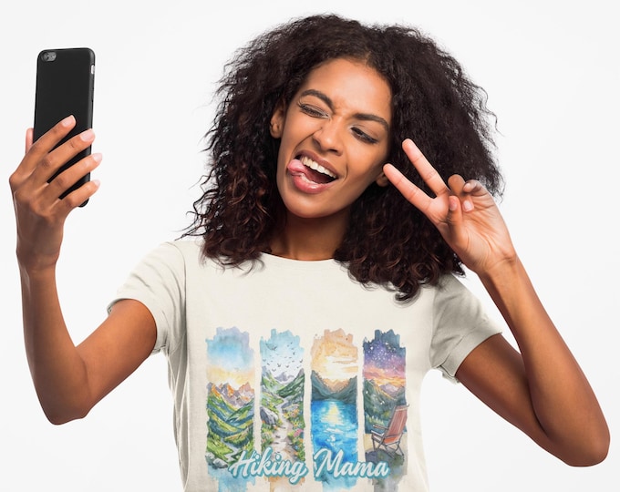 Hiking Mama T-Shirt: Unisex Summer Vacation Tee