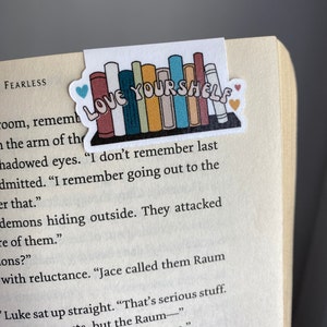 Love Yourshelf Bookmark PNG File: Cricut Template