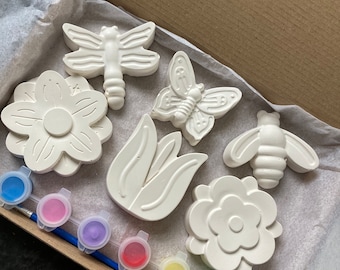 Spring Garden Paint Your Own Kit: Bees, Butterflies, Dragonflies, Flowers