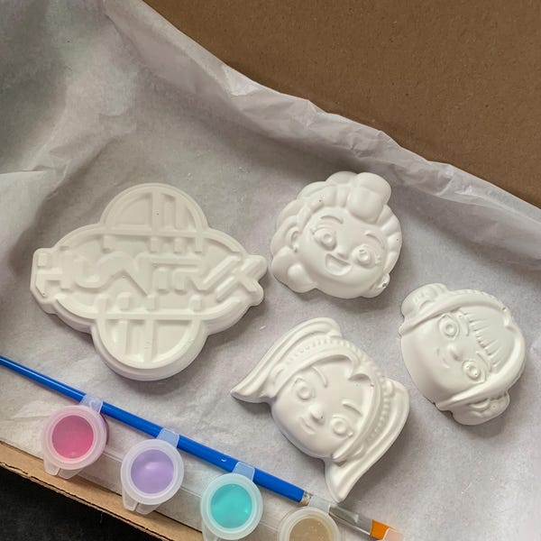 Cazadores de demonios del K-Pop: pinta tu propio set: Manualidades infantiles, regalos alternativos