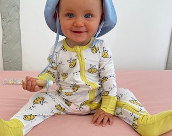 Extra Soft BEE HAPPY Lightweight Zipper Sleepsuit| Bamboo Zip up Baby Grow| Two-way Zip Baby Grow