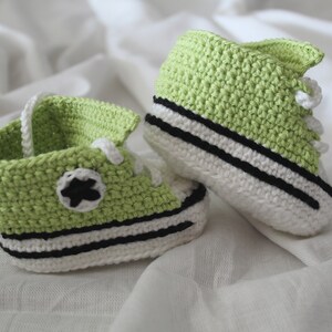 Converse baby shower Etsy Espana
