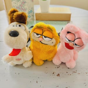 Vintage 1980's Garfield Plush Mini | Retro 80's Garfield Plush Odie Plush Arlene Plush |  Dakin Garfield Plush | Chonky Garfield Cat Plush