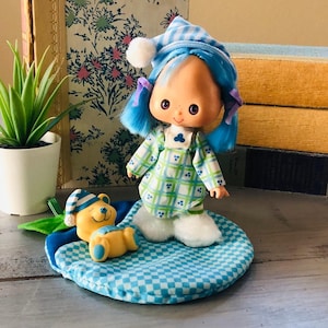 Vintage 1980&#39;s Blueberry Muffin Sweet Sleeper Doll | 1980s Kenner Strawberry Shortcake Doll | Retro Blueberry Sleeper Doll Cheesecake Mouse