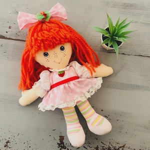 Vintage 1990&#39;s Strawberry Shortcake Berrykin Rag Doll | Retro Strawberry Shortcake Berrykin Doll Vintage Strawberry Shortcake Plush Ragdoll
