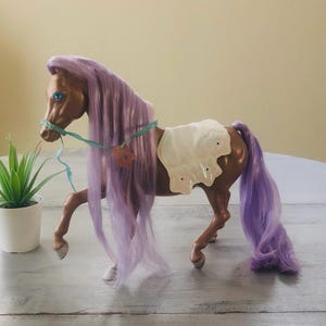 Vintage 1980&#39;s Lady Lovely Locks Silky Mane Horse | 80&#39;s Lady Lovely Locks Purple Horse Retro 80&#39;s Lady Lovely Locks and the
