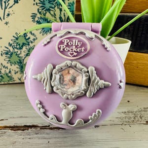 Vintage 1990&#39;s Polly Pocket Jeweled Iceland Purple Gemstone Compact | 1992 Bluebird Princess Polly&#39;s Ice Kingdom | 1990s Polly Pocket Toy