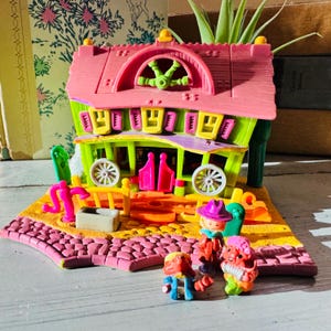 Vintage 1990&#39;s Light-up Horse House Animal Wonderland | 1994 Bluebird Polly Pocket Horseshoe Saloon | Retro 90s Polly Pocket Animal House