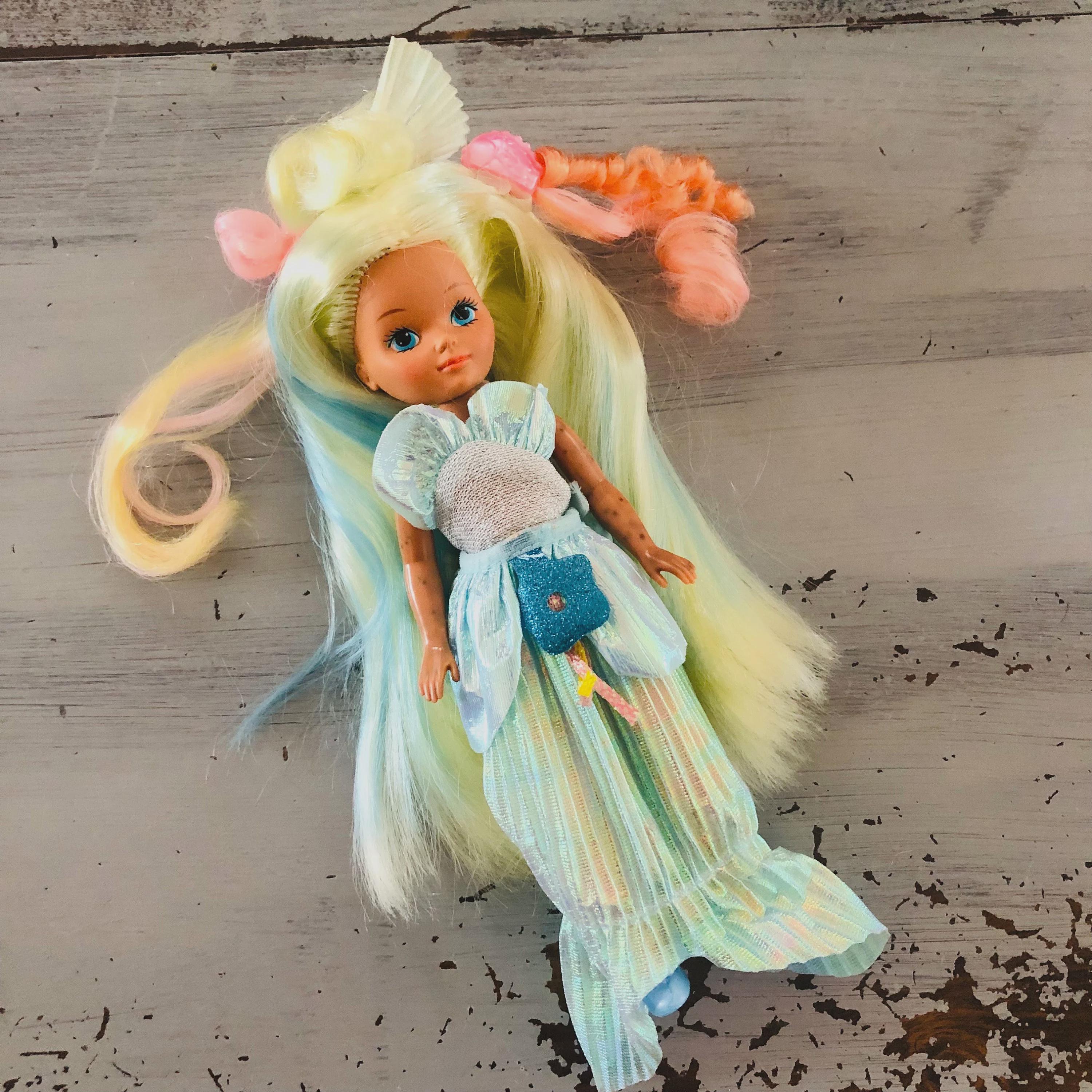 Vintage 1980's Lady Lovely Locks Enchanted Island Maiden