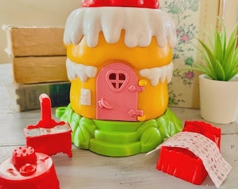 Vintage 1980&#39;s Strawberry Shortcake House | 1980s Kenner Strawberryland Miniatures Shortcake House | Retro Strawberry Shortcake Minis