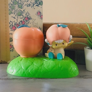 Vintage 1980&#39;s Strawberry Shortcake Toothbrush Holder Bathroom Set | Retro 1980s Apricot Strawberry Shortcake Kids Toothbrush and Cup Set