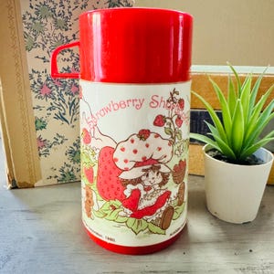 Vintage 1980&#39;s Strawberry Shortcake Thermos | Retro Thermos | 80s Kids Lunchbox Thermos | Vintage 80s Kids Thermos