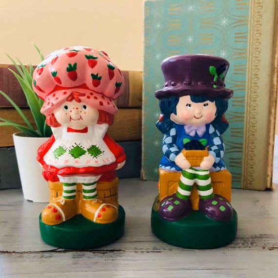 Vintage 1980's Strawberry Shortcake Ceramic Figurine | 1980s