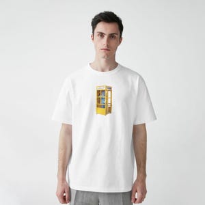 Maglietta retrò cabina telefonica - Maglietta grafica retrò per viaggiatori / Regalo nostalgico / Regalo di compleanno / Maglietta estetica anni '90 / Regalo per anglofili