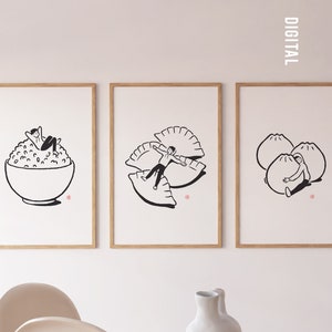 Puede incluir: Tres ilustraciones en blanco y negro en marcos. La primera ilustración muestra a una persona acostada en un cuenco de arroz. La segunda ilustración muestra a una persona acostada en una empanada. La tercera ilustración muestra a una persona abrazando una empanada.