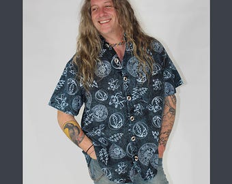 ENDLESS TOUR SHIRT Cotton Shining Wash Button Up Collar Short Sleeve Shirt with Grateful Dead Print and Bolt Buttons. Unisex